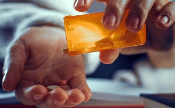 Estudo revela que além de analgésico ibuprofeno pode potencializar a memória e a inteligência de pacientes.